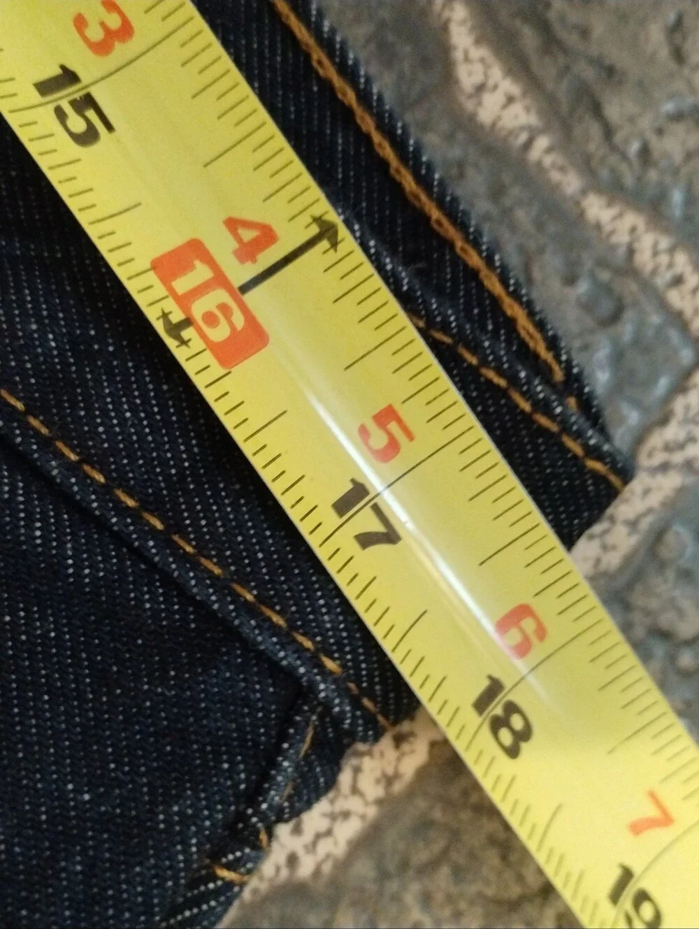 LEVIS 505 regular fit straight leg mens jeans 34 x 32 NWT VINTAGE